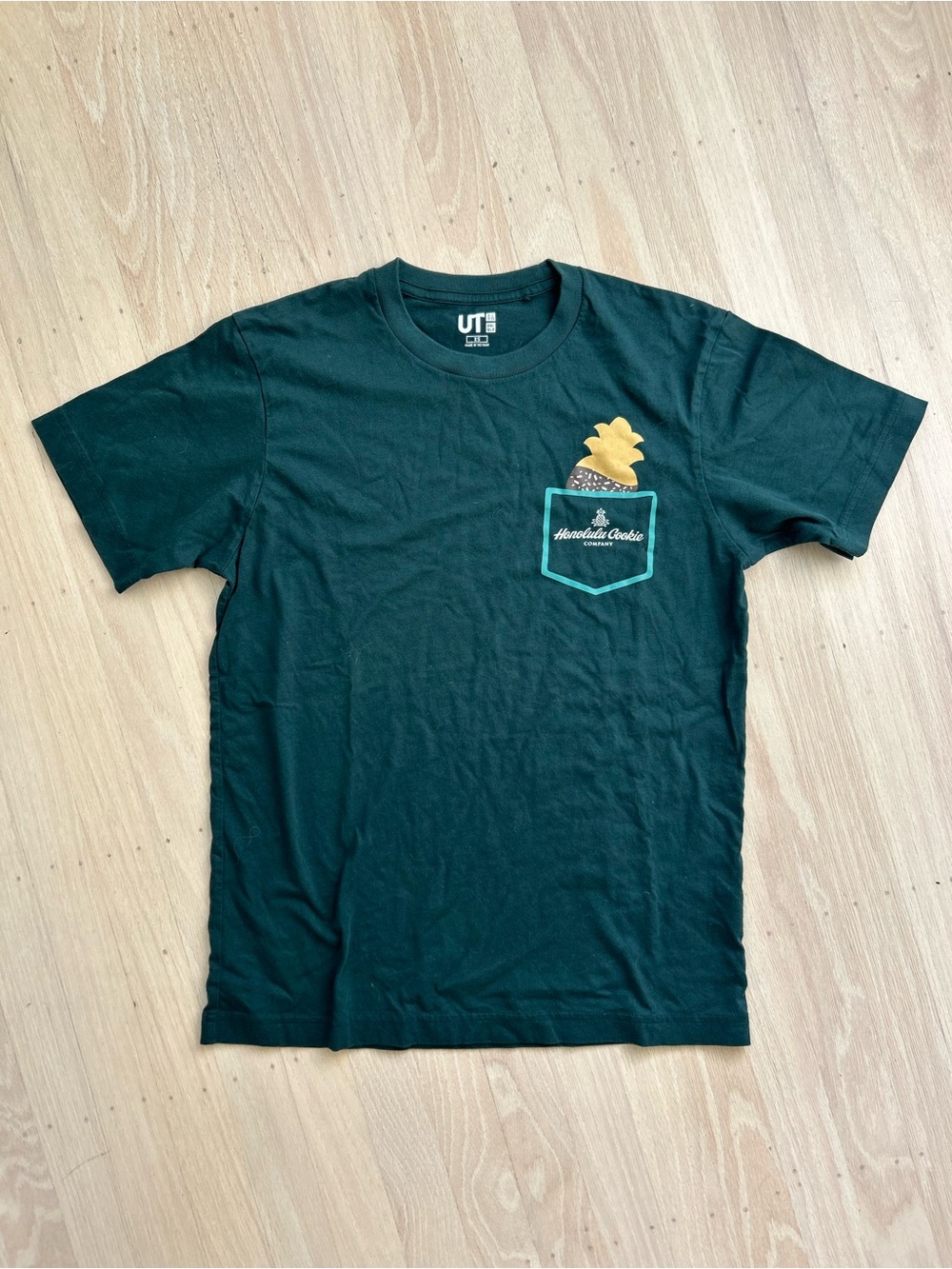 Uniqlo Pineapple Pocket Tee in Dark Teal — X-Small